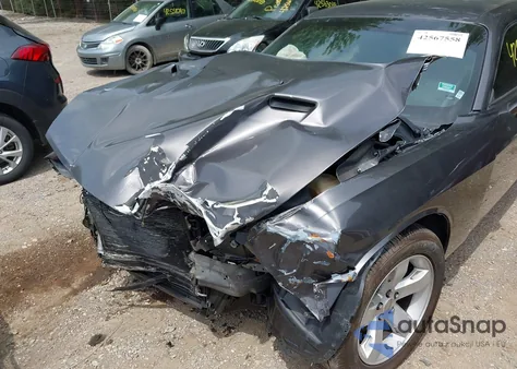 2014 Dodge Challenger Sxt z USA, uszkodzony, nr VIN 2C3CDYAGXEH107477